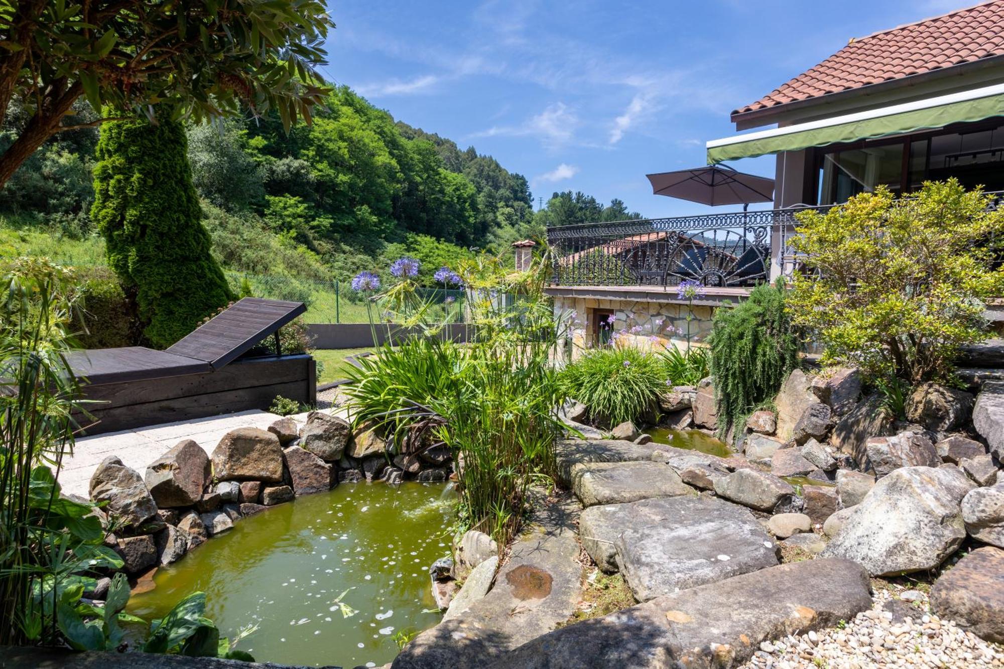 SARREN VILLA POOL by Urdaibai Rentals Bermeo Bagian luar foto