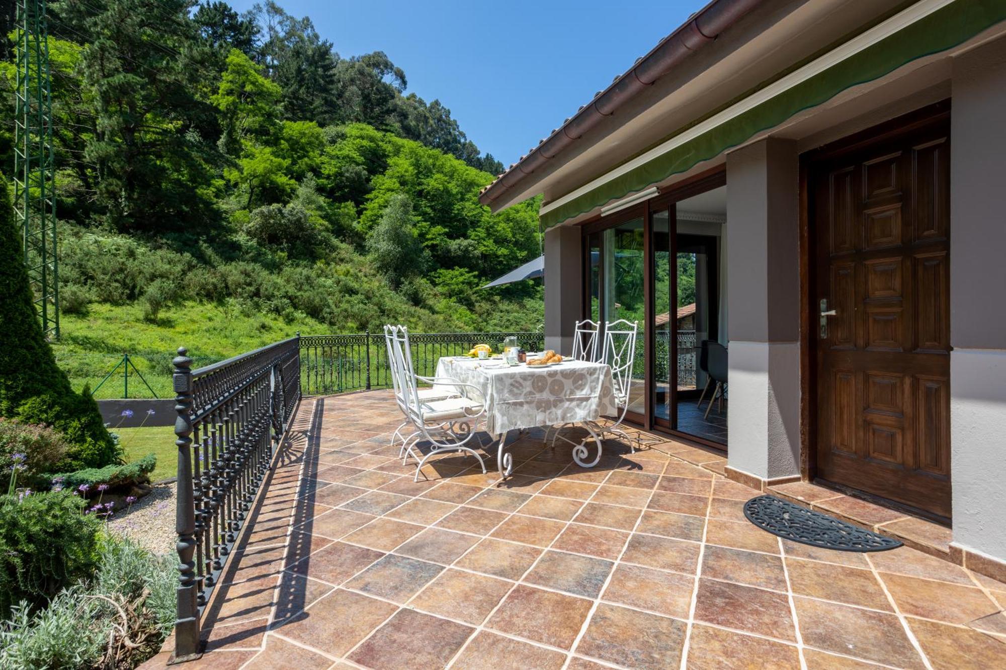 SARREN VILLA POOL by Urdaibai Rentals Bermeo Bagian luar foto