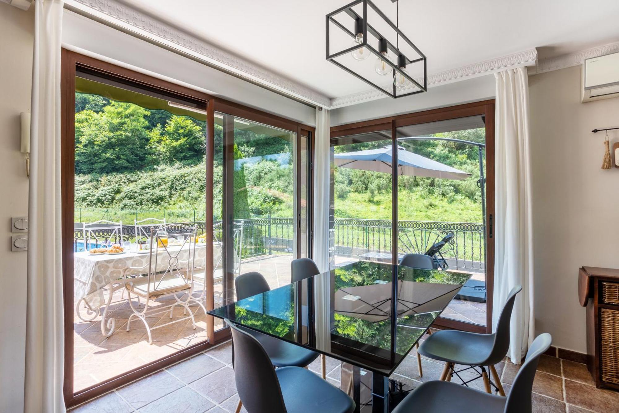 SARREN VILLA POOL by Urdaibai Rentals Bermeo Bagian luar foto