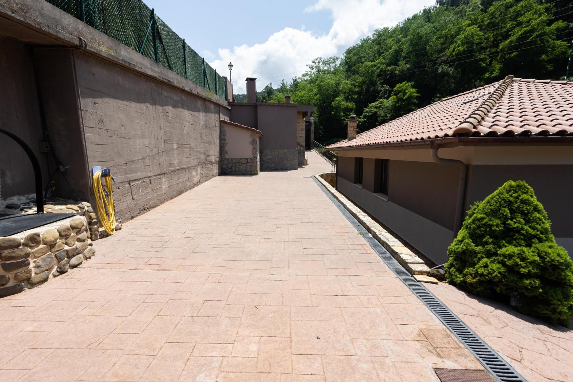 SARREN VILLA POOL by Urdaibai Rentals Bermeo Bagian luar foto
